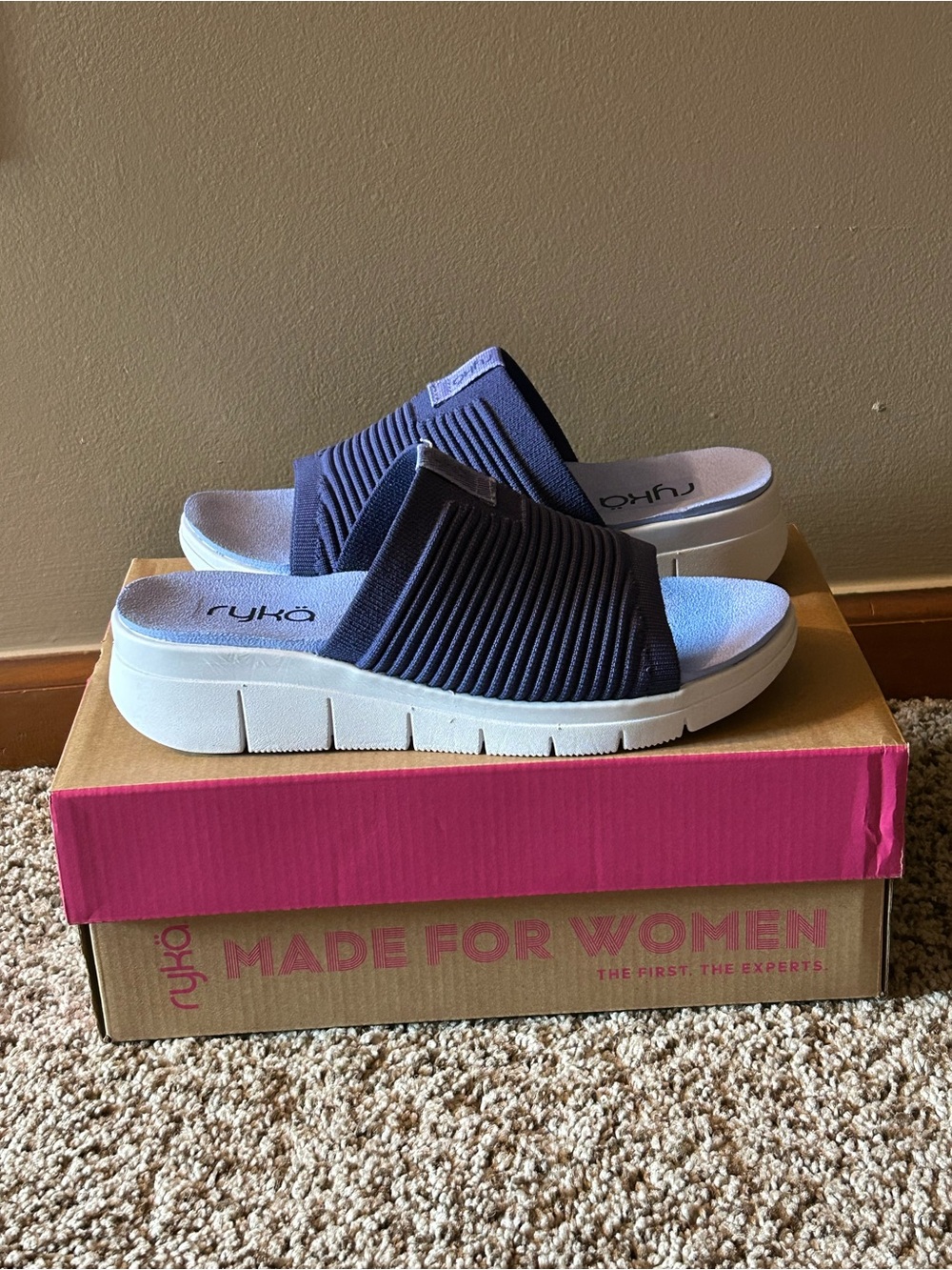 Ryka Epic Slide sandals featuring a blue ribbed stretch knit women's size 5